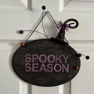 Halloween sign